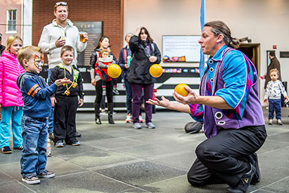 Juggling with kids