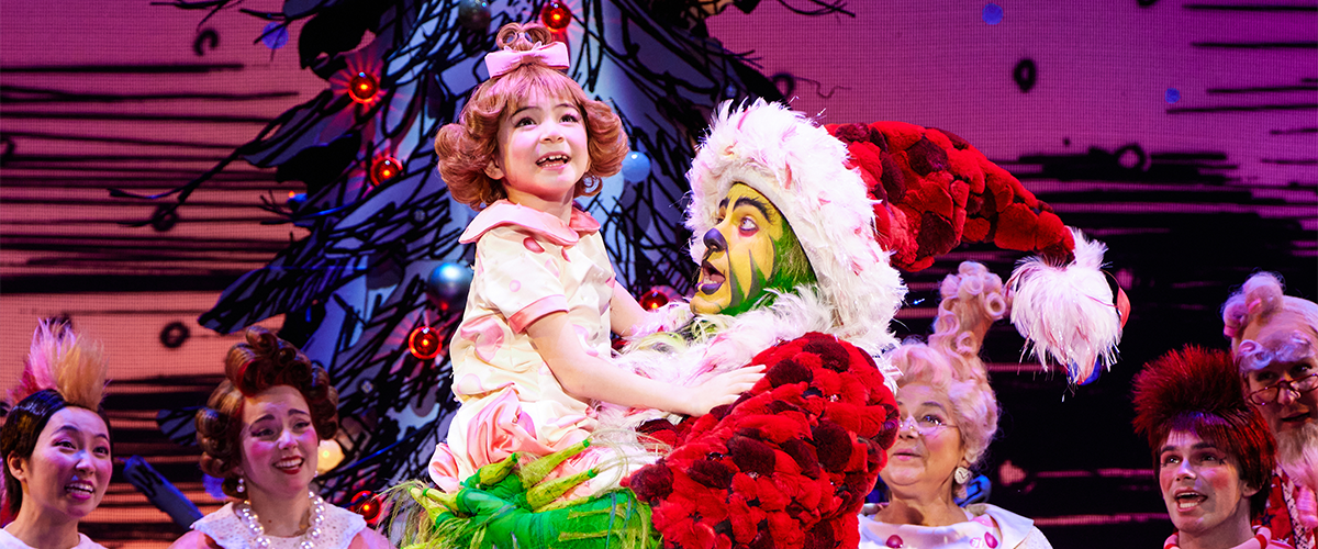 James Schultz as THE GRINCH, Aerina DeBoer as Cindy-Lou Who and the Touring Company of Dr. Seuss’ HOW THE GRINCH STOLE CHRISTMAS!